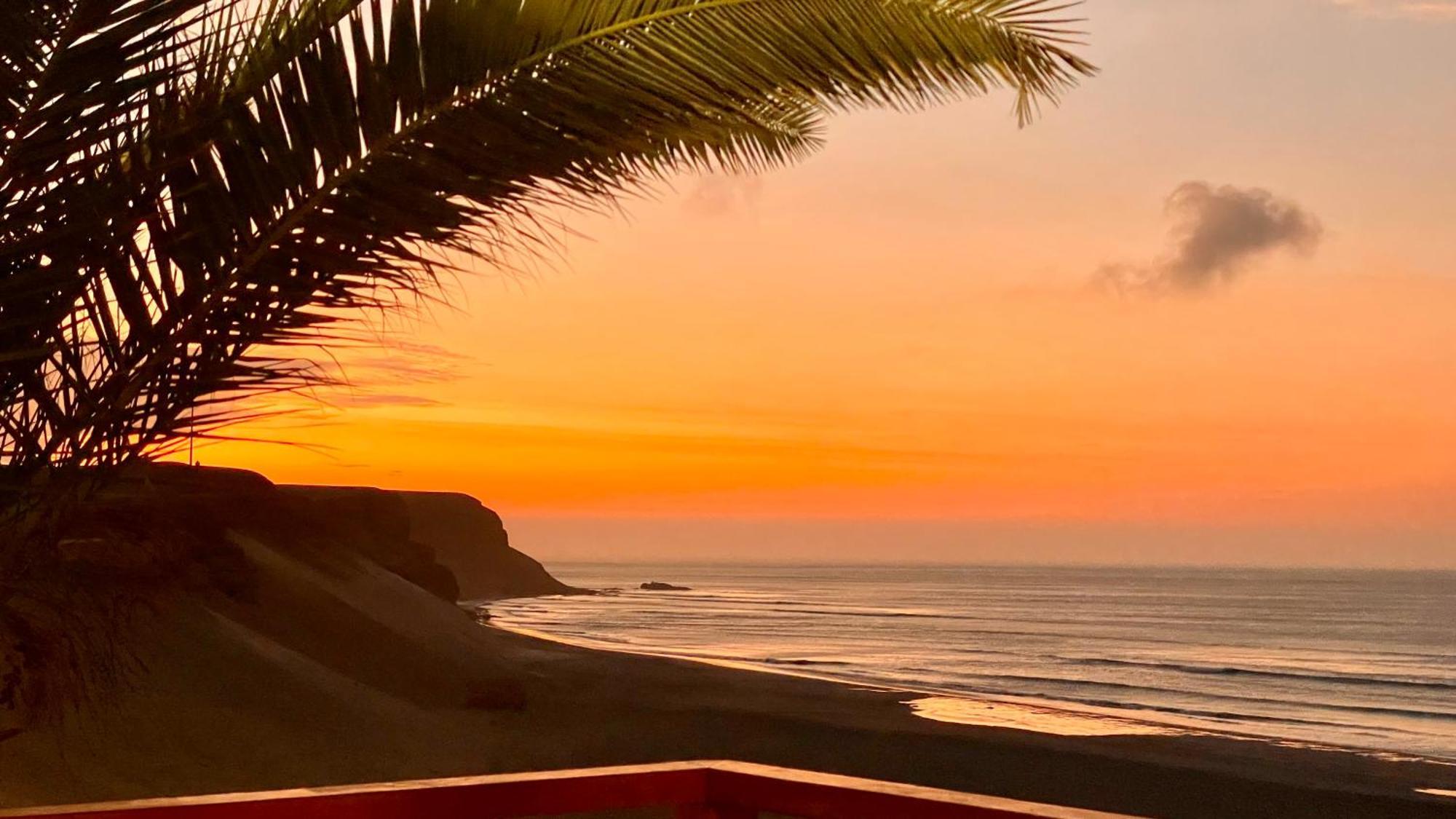 ホテル Family Surf Chicama プエルト・チカマ エクステリア 写真